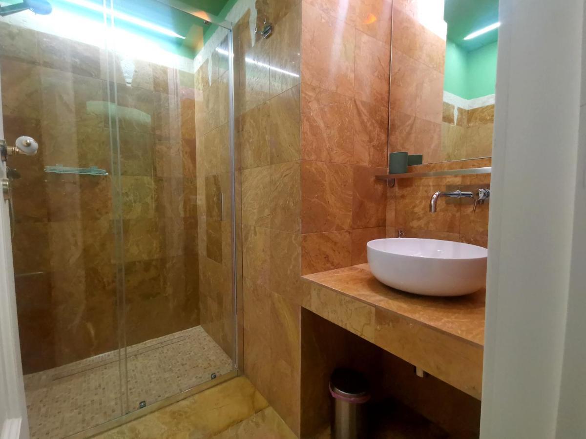 Speciale Tarshito Guesthouse Барі Екстер'єр фото