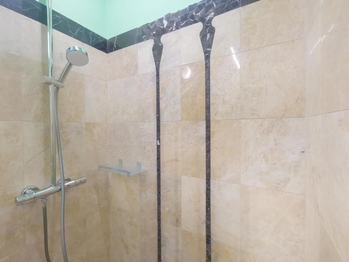Speciale Tarshito Guesthouse Барі Екстер'єр фото